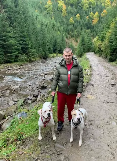Молода сім'я шукає в Ужгороді для довгострокової оренди квартиру або приватний будинок