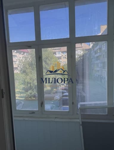 НЕДОРОГО ЗДАЄТЬСЯ В ОРЕНДУ 3 КІМНАТНА КВАРТИРА В УЖГОРОДІ В НОВОМУ БУДИНКУ